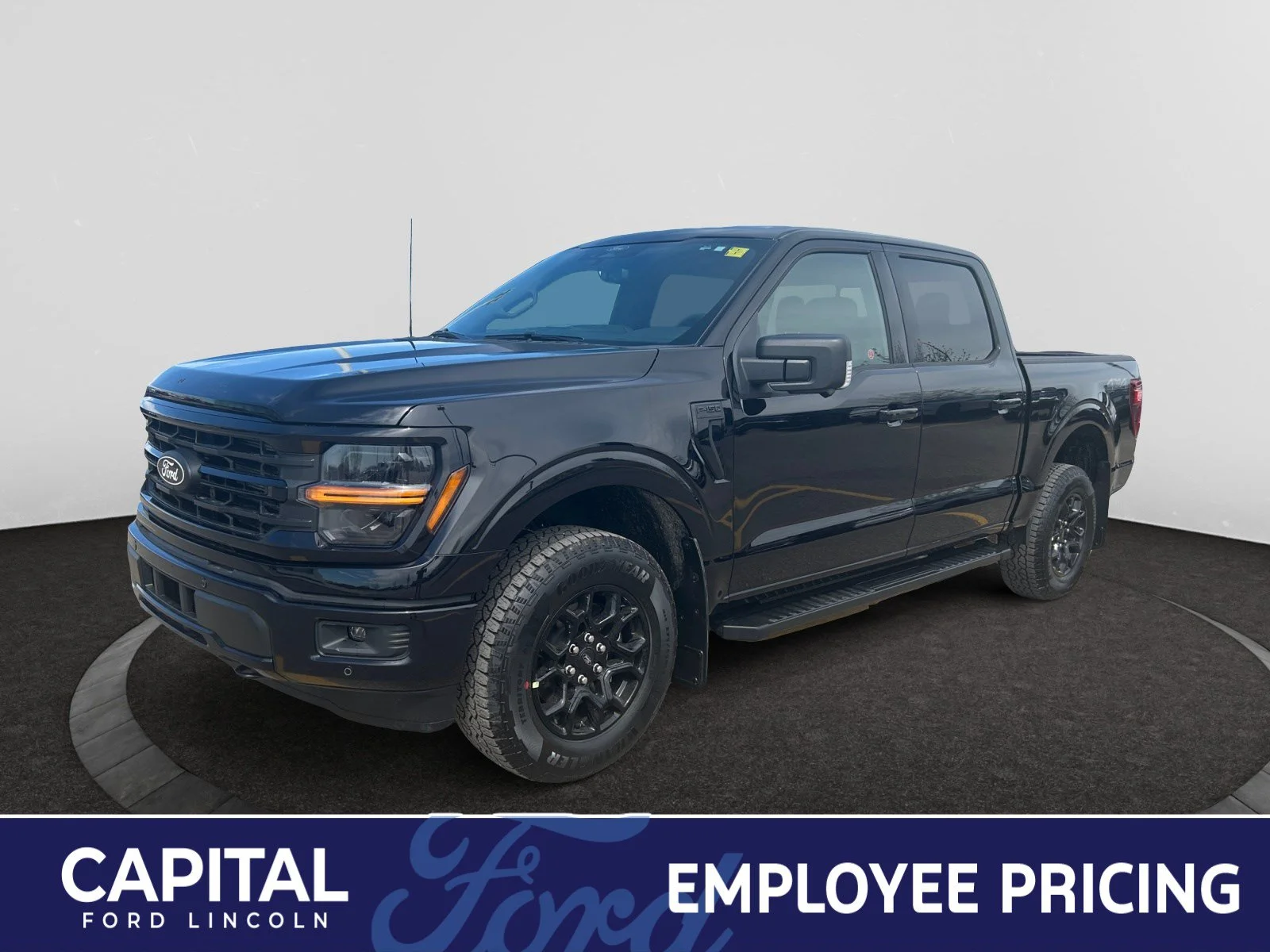 New 2026 Agate Black Metallic Ford XLT image 1