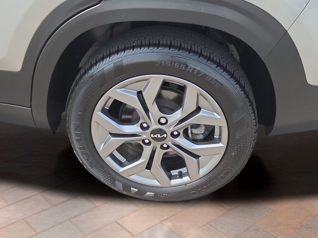 Certified Used 2024 Gray Kia LX image 22