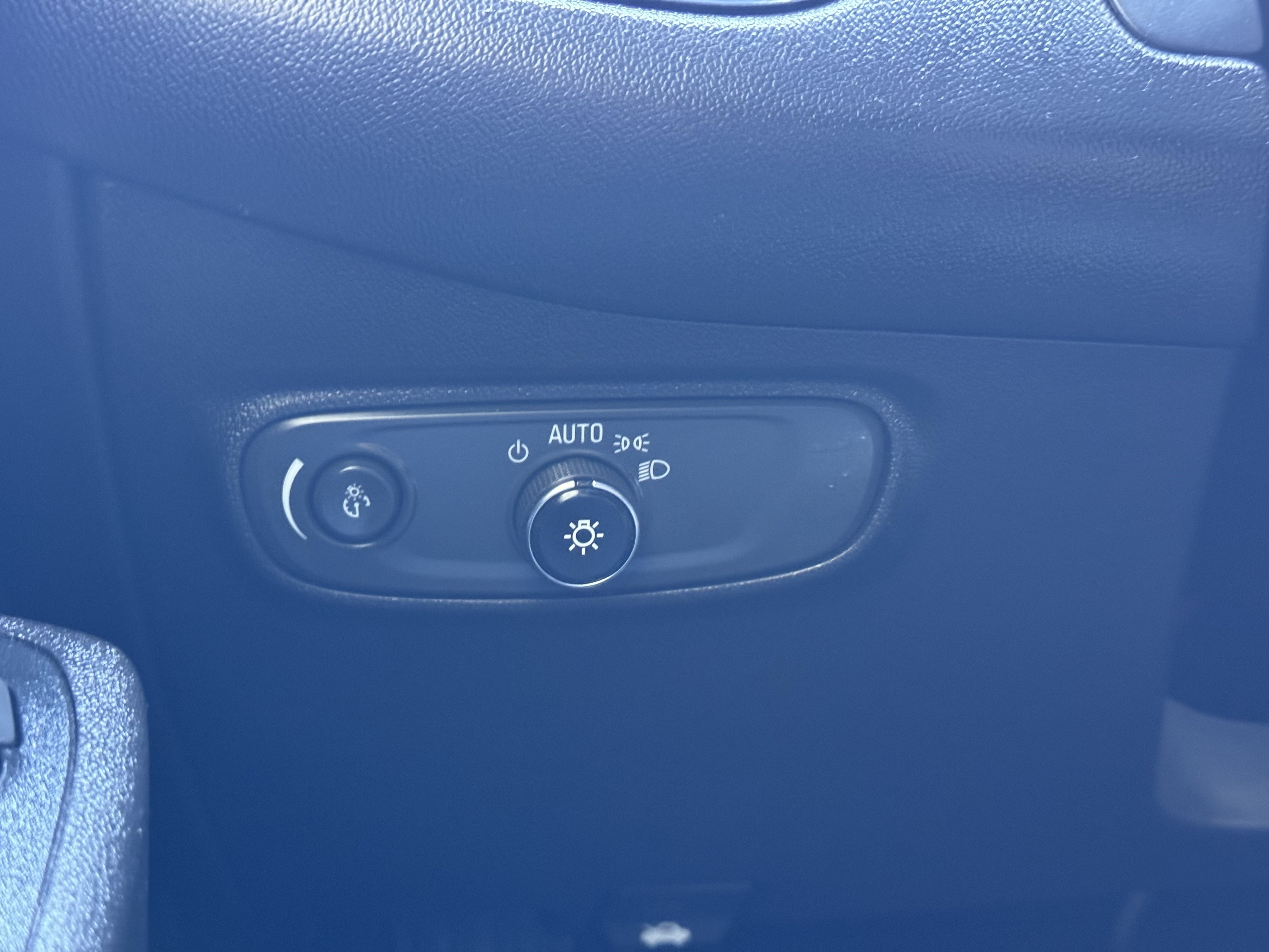 Certified Used 2018 SILVER ICE METALLIC Chevrolet LT image 30