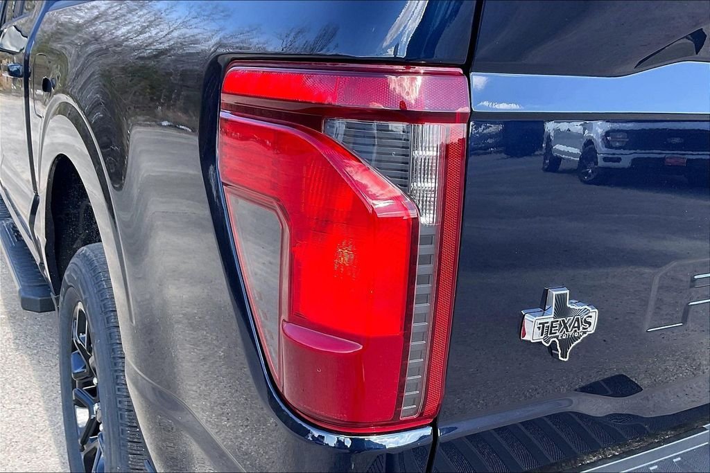 New 2026 Ford F-150 XLT 4D SuperCrew