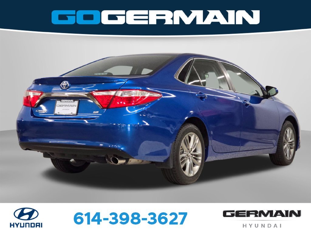 Used 2017 Blue Toyota SE image 8
