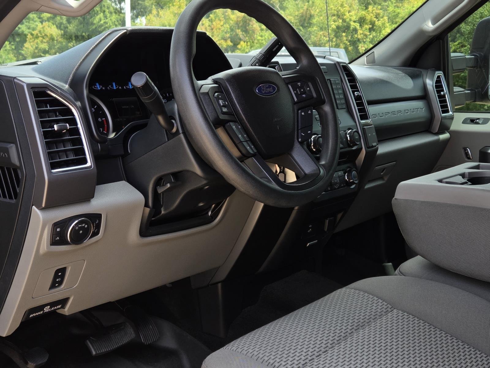 Used 2017 Blue Jeans Ford XLT image 33