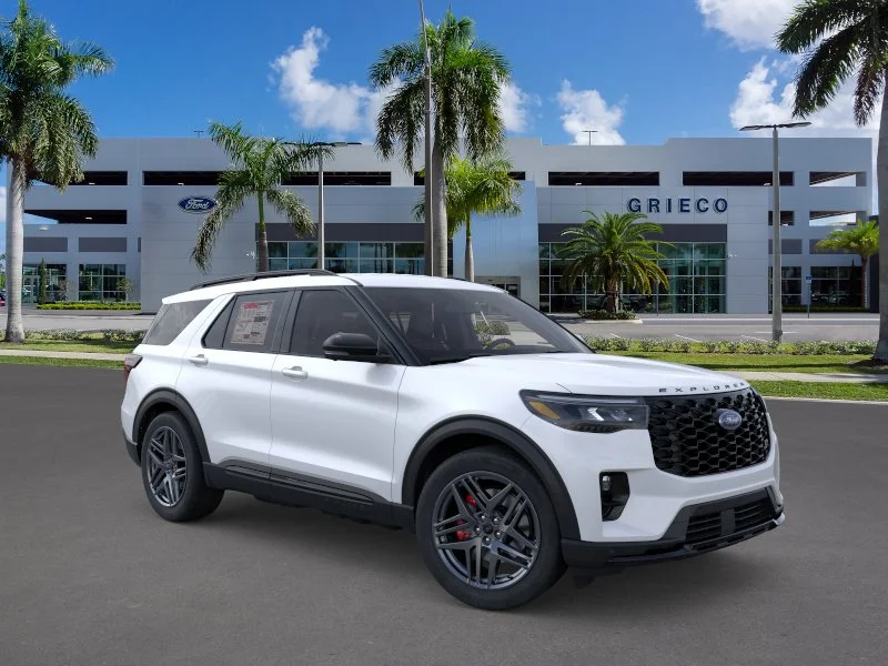 New 2026 Star White Metallic Tri-Coat Ford ST image 31