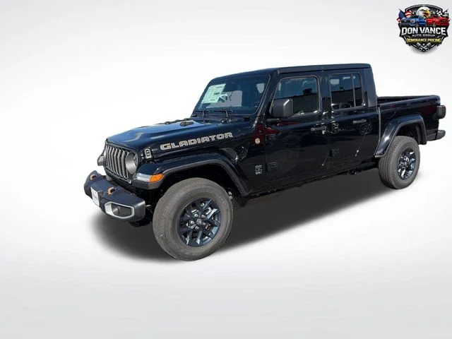 2026 Jeep Gladiator 85th Anniversary Edition Auto's photo