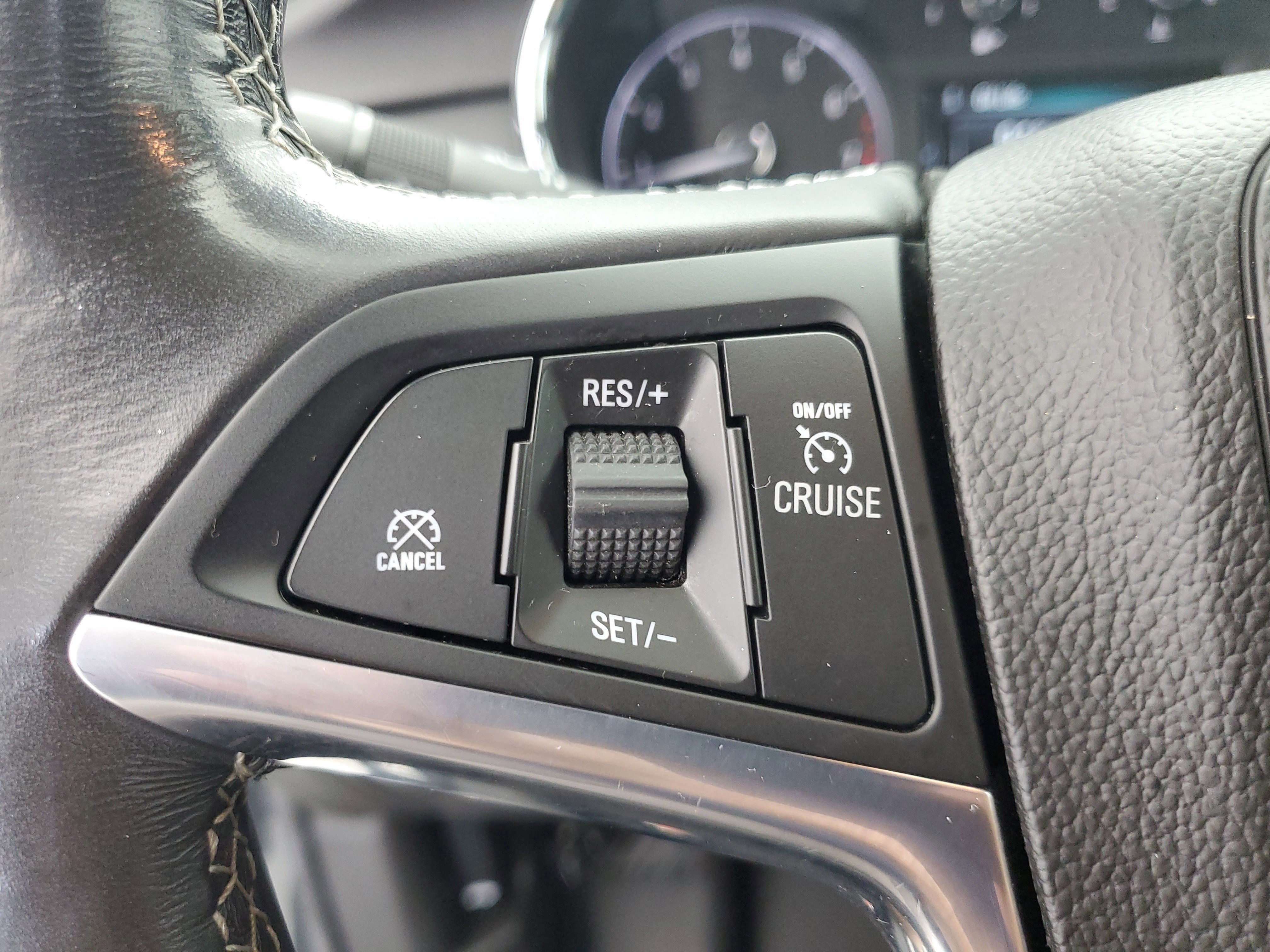 Used 2018 Graphite Gray Metallic Buick Preferred image 22