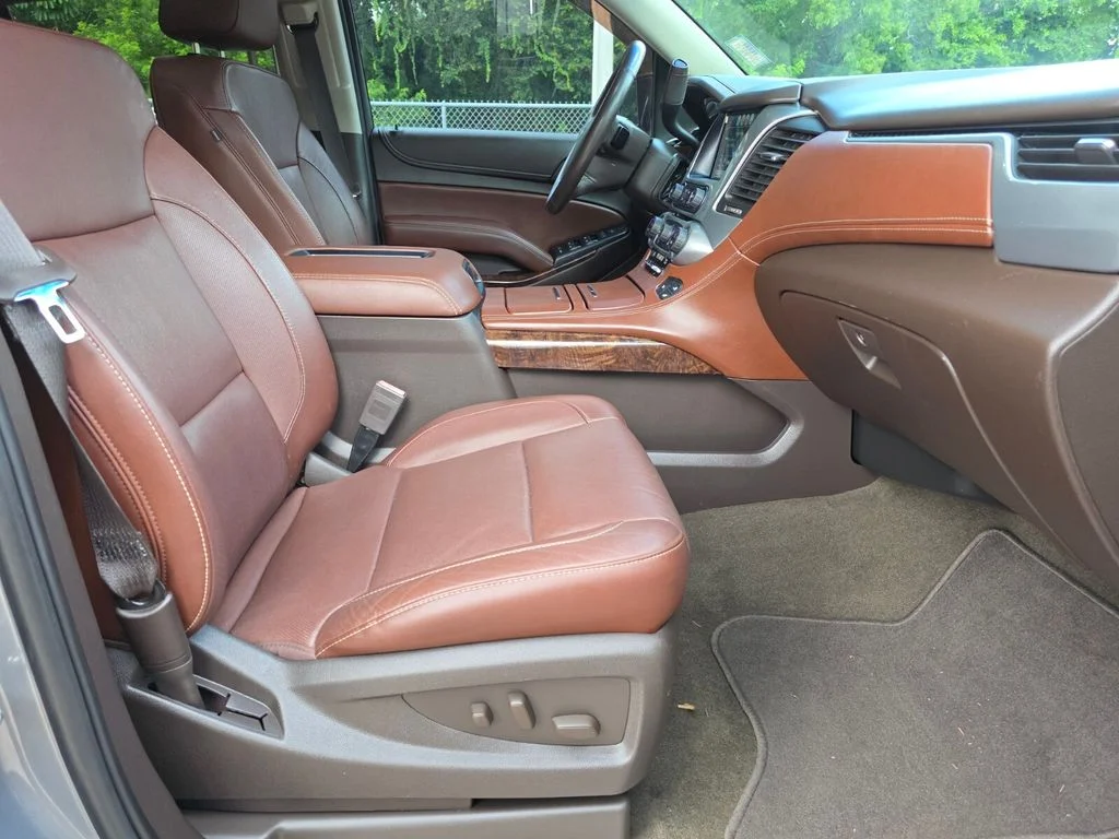 Used 2017  Chevrolet Premier image 14