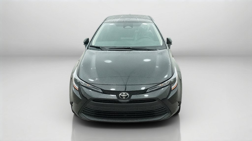 New 2027 Inked Toyota LE image 16