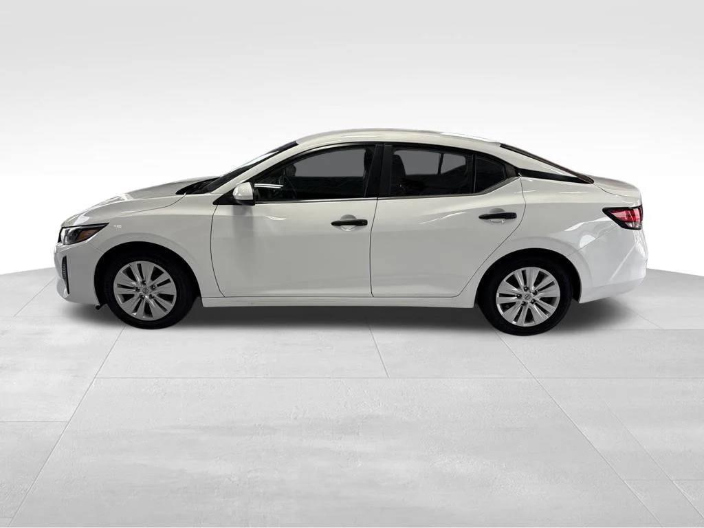 Used 2025 White Nissan S image 3