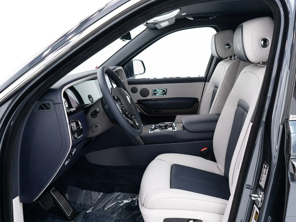 2026 Rolls-Royce Cullinan Base - Photo 16