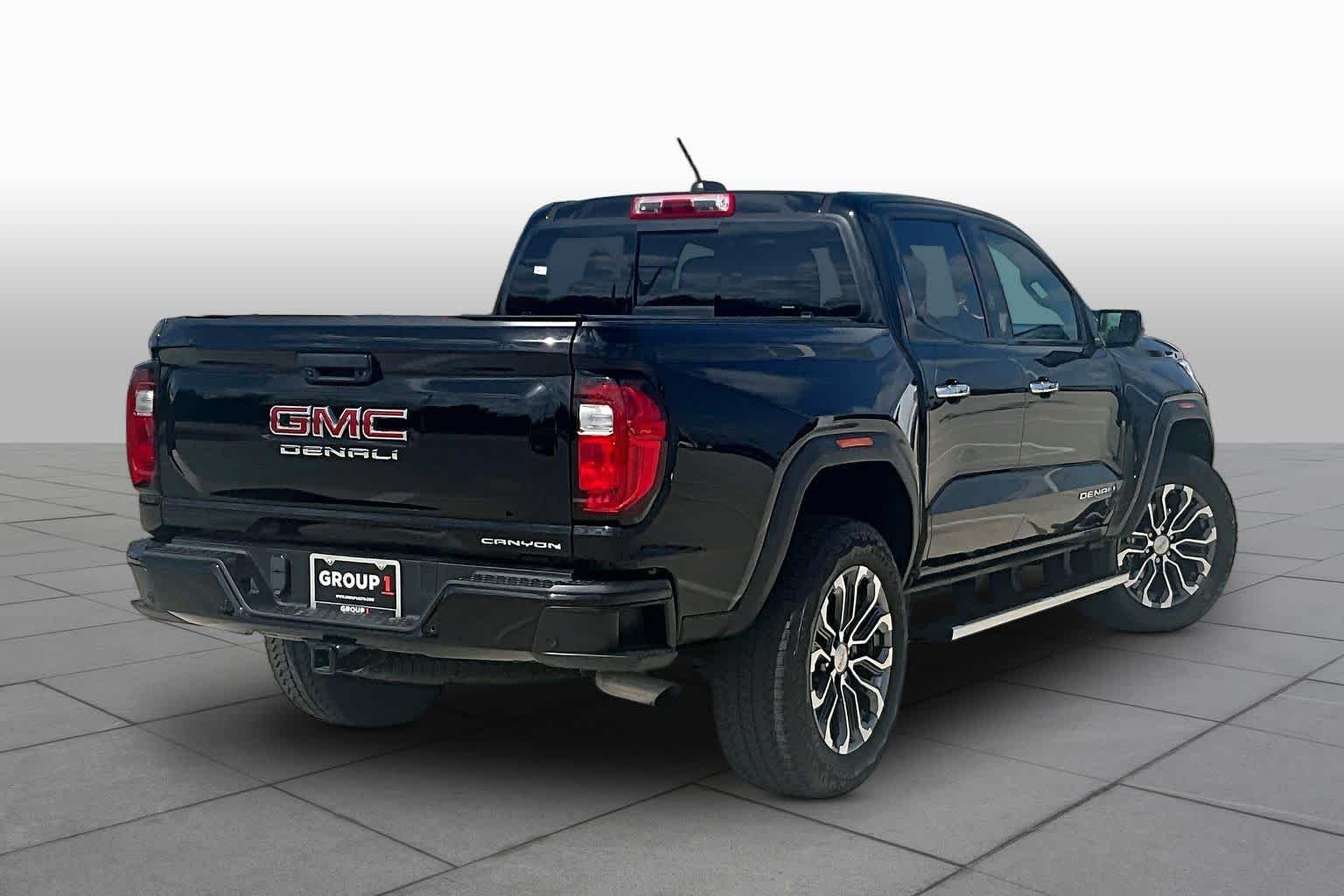 2023 GMC Canyon Denali - Photo 23
