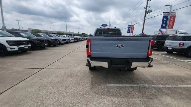 New 2026 Glacier Gray Metallic Tri-Coat Ford Lariat image 10
