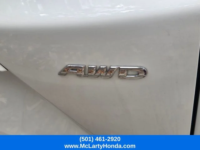 Used 2018 White Honda EX-L image 9