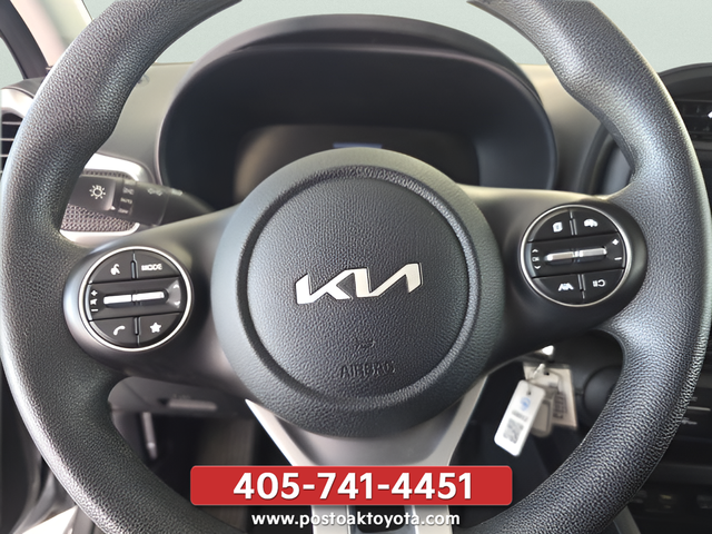 2025 Kia Soul LX - Photo 14