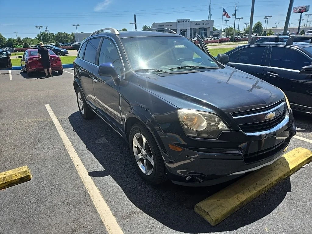 Used 2013 Black Chevrolet LT image 1
