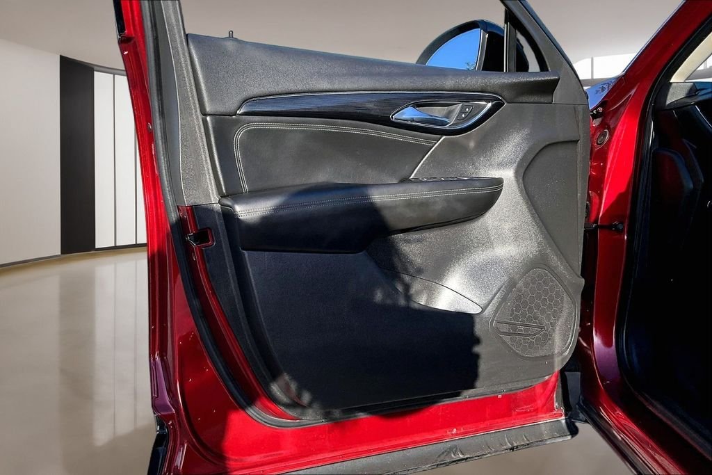 Used 2022 Red Buick Preferred image 18