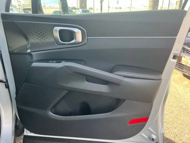 New 2026 White Kia S image 24