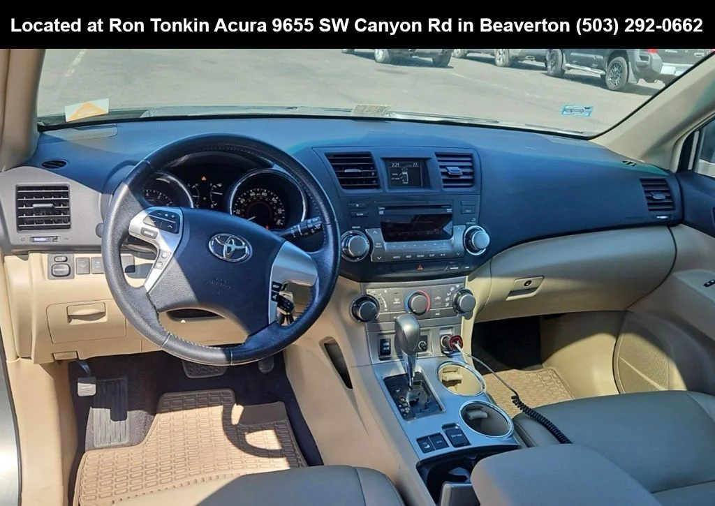 Used 2012 Cypress Pearl Toyota SE image 9