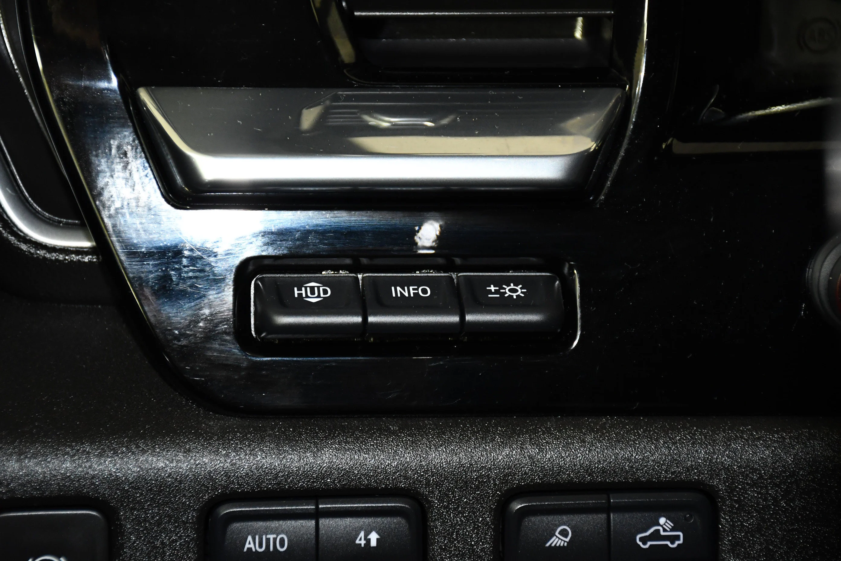 Used 2024 Black Chevrolet High Country image 42
