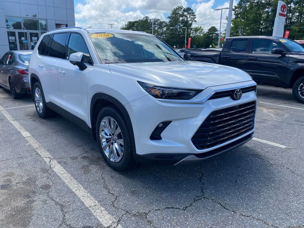 New 2026 Wind Chill Pearl Toyota Platinum image 1