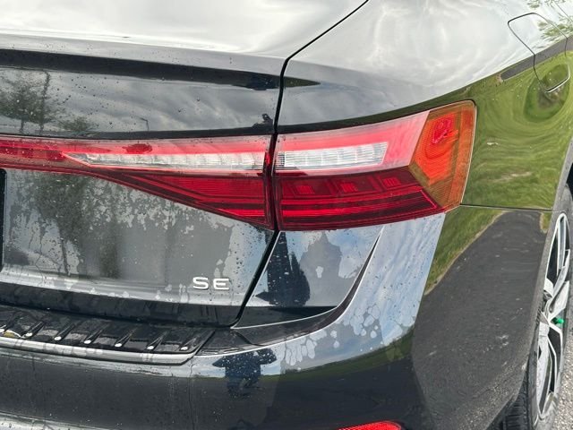 2025 Volkswagen Jetta SE - Photo 14