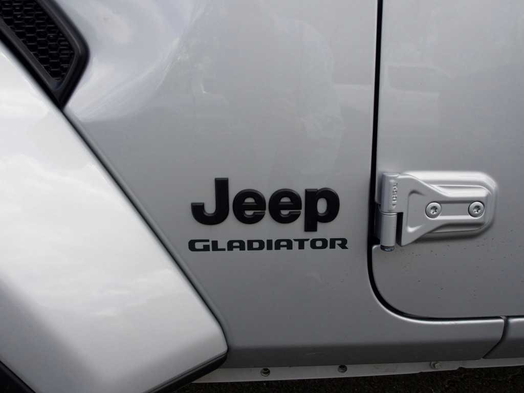 2022 Jeep Gladiator Sport S - Photo 28