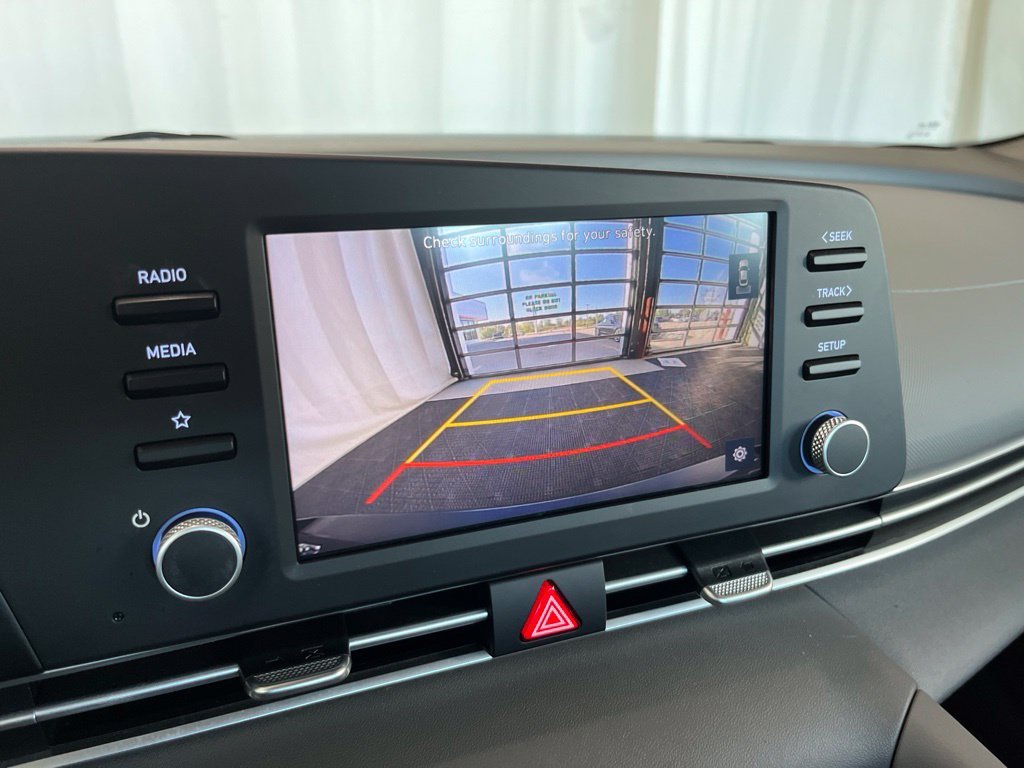 Used 2021 Black Hyundai SEL image 12