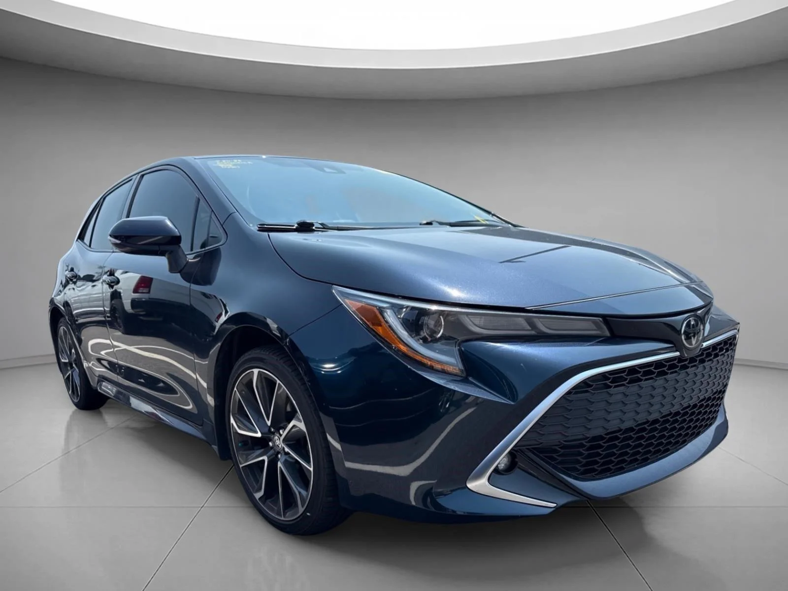 Used 2022 Galactic Aqua Mica TOYOTA XSE image 22