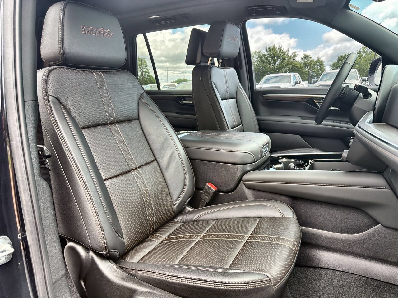 Used 2025 Dark Ash Metallic Chevrolet High Country image 23