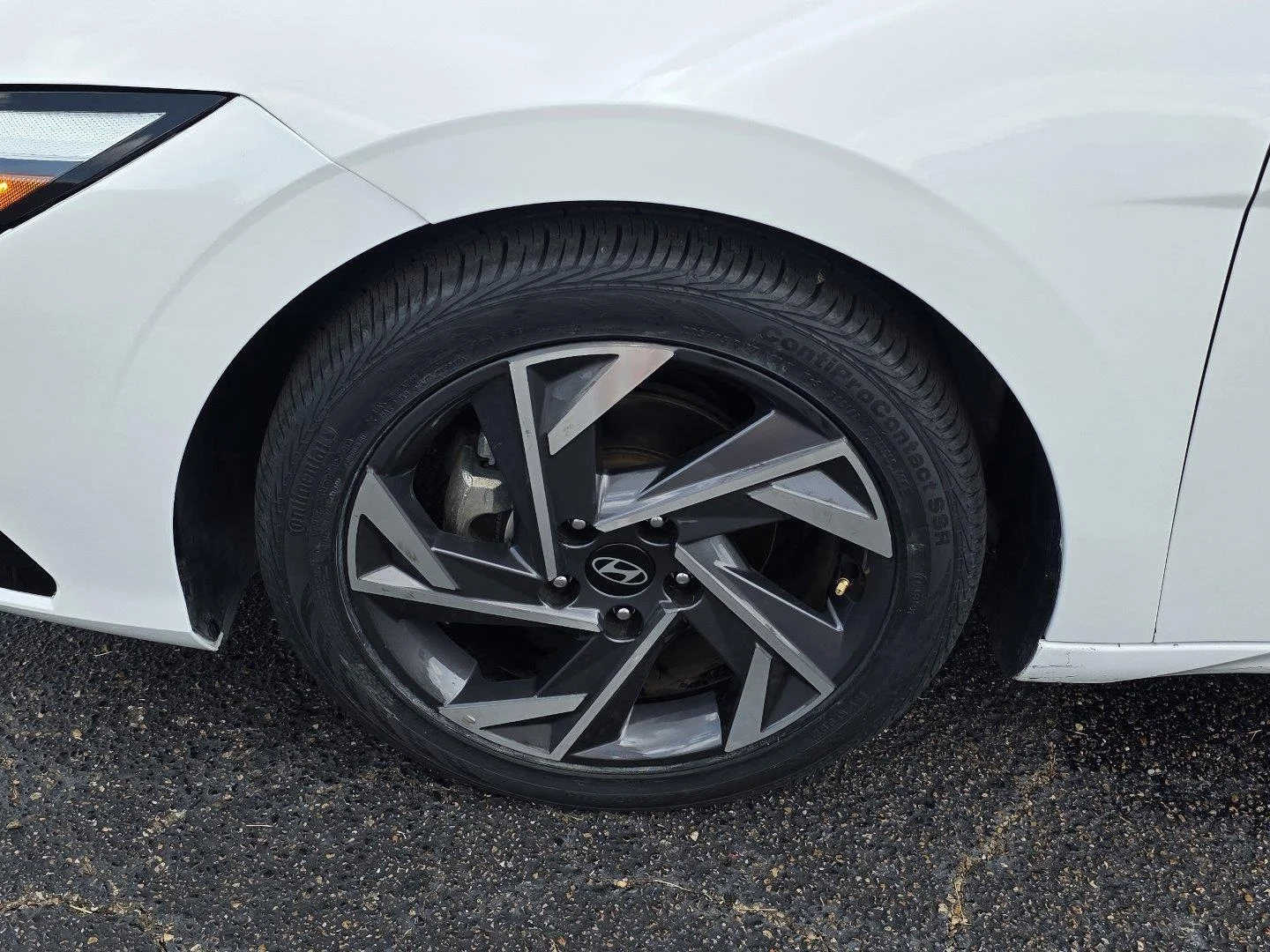 Used 2025 Serenity White Hyundai SEL Convenience image 33