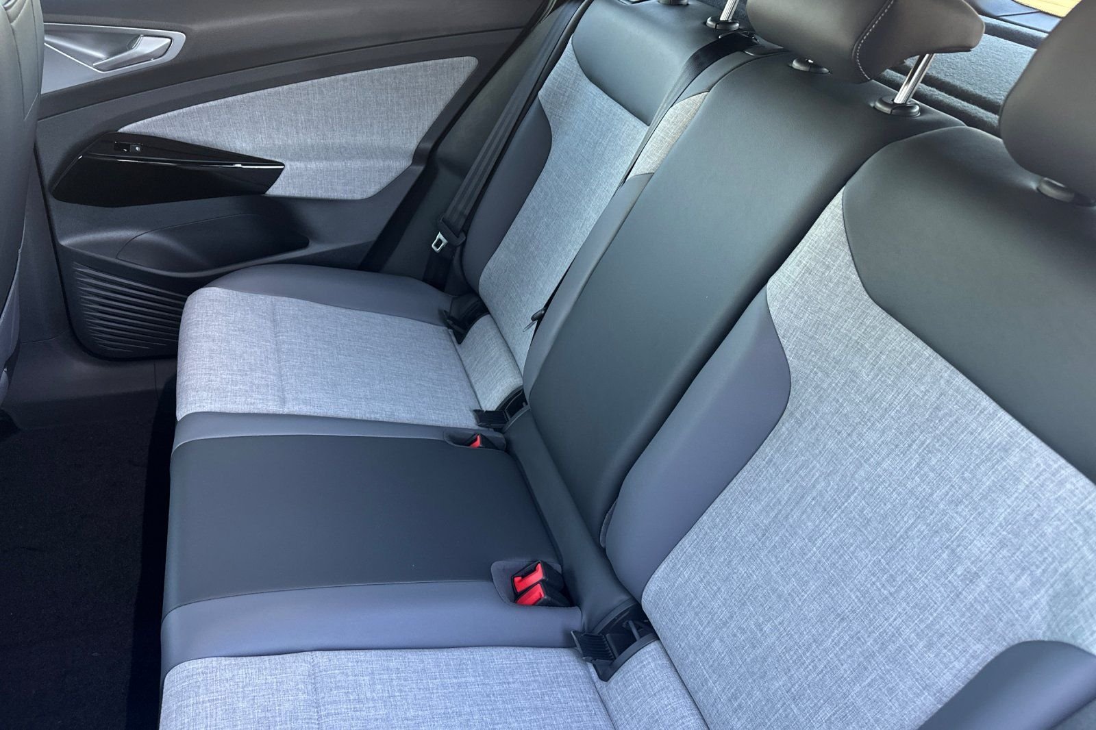 New 2026 Pure Gray Volkswagen Pro image 12