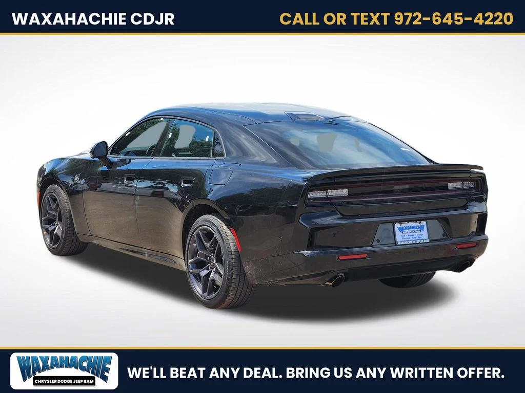 New 2026 Diamond Black Crystal Pearlcoat Dodge Scat Pack Plus image 3