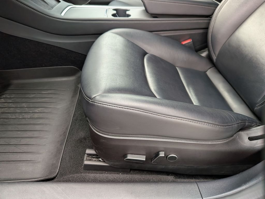 Used 2023 Black Tesla Performance image 11