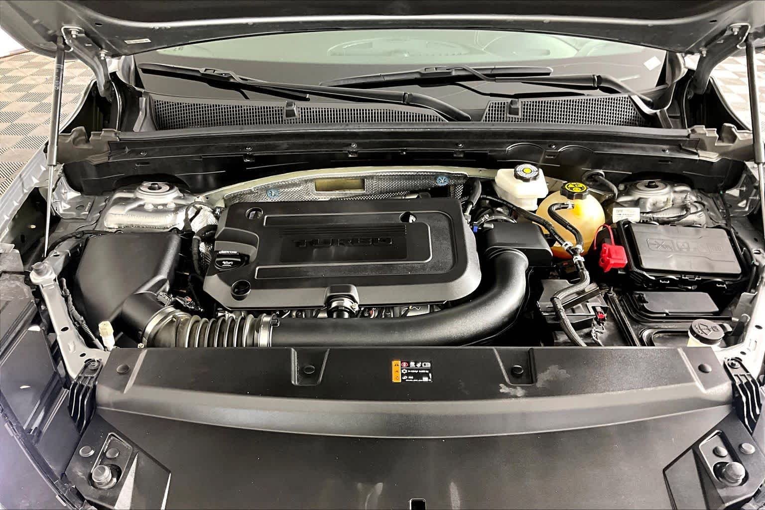 Used 2023 Moonstone Gray Metallic Buick Essence image 31