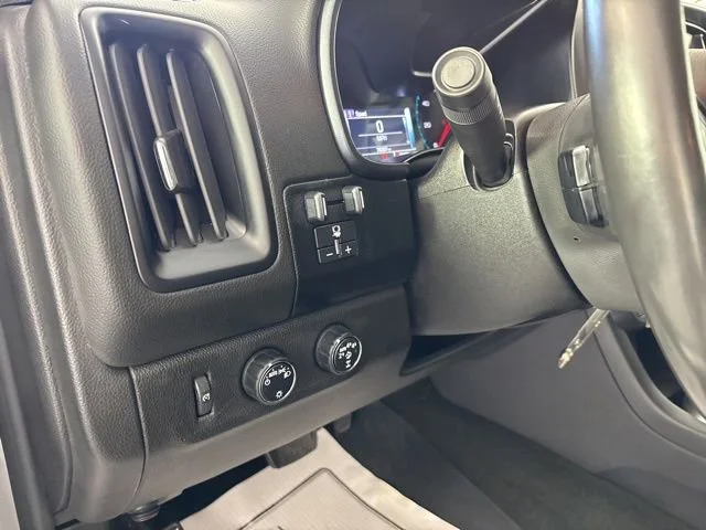 Used 2018 SATIN STEEL METALLIC Chevrolet 4WD ZR2 image 6