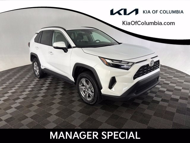 2025 Toyota RAV4 Hybrid XLE
