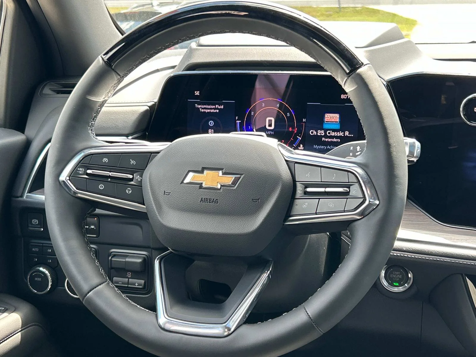 2025 Chevrolet Tahoe LT - Photo 14