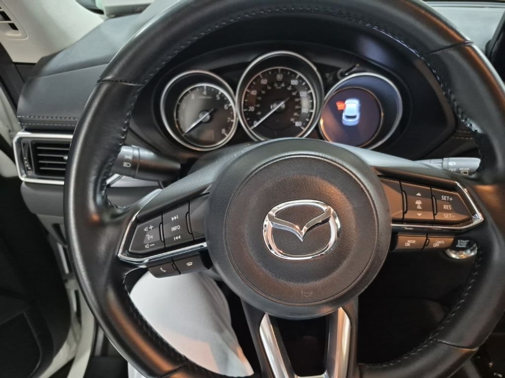 Used 2019 White Mazda Touring image 14