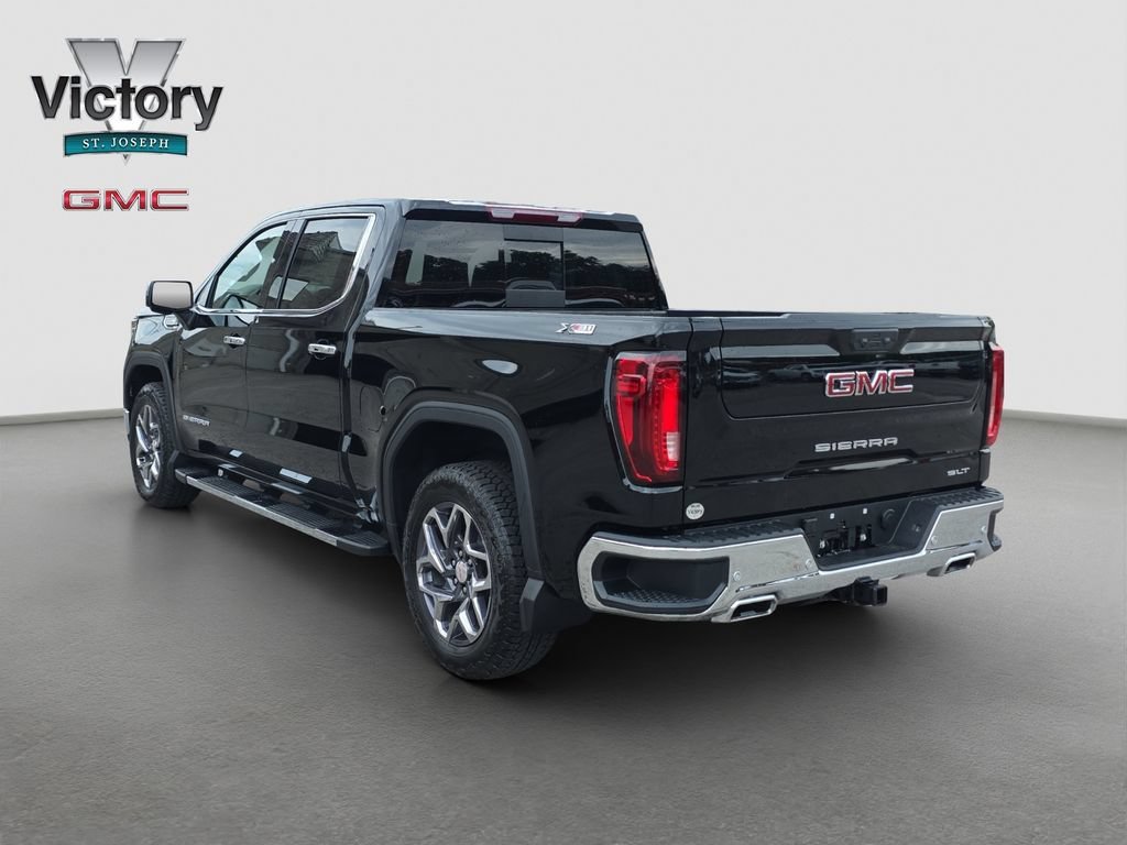 2026 GMC Sierra 1500 SLT - Photo 15