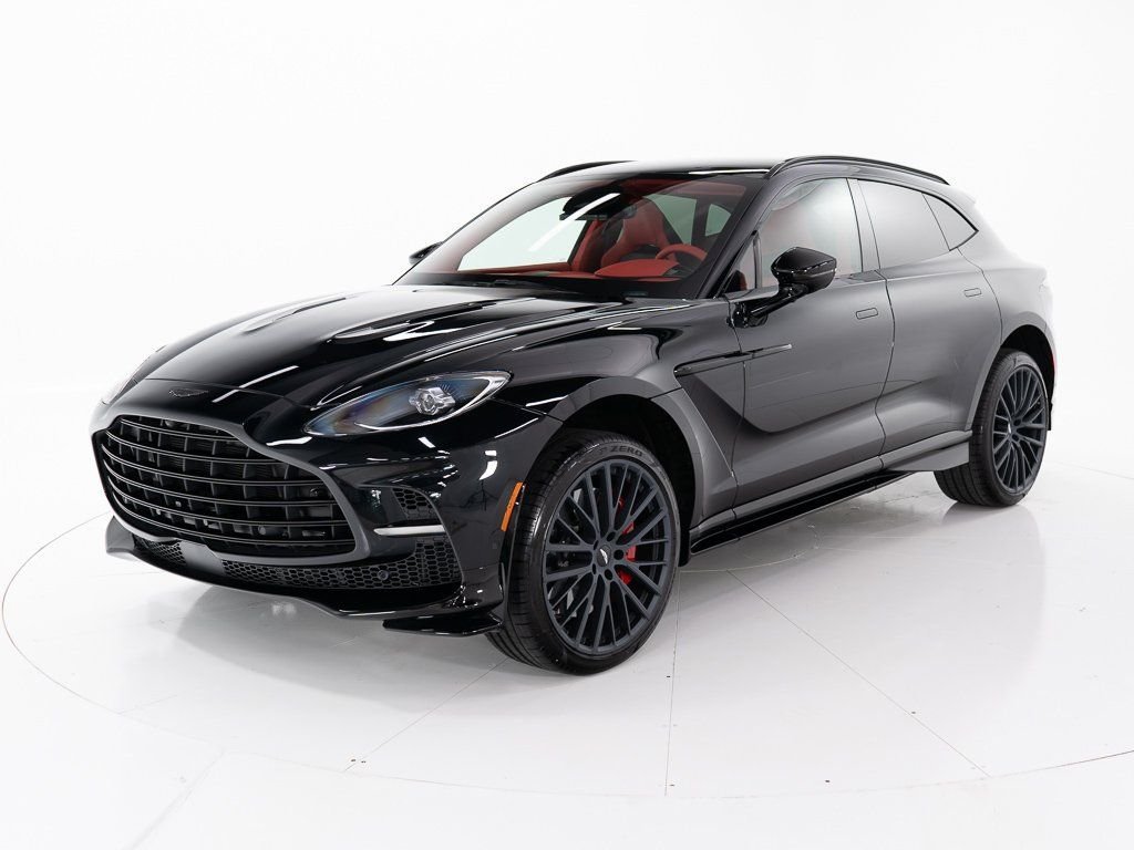 2026 Aston Martin DBX 707