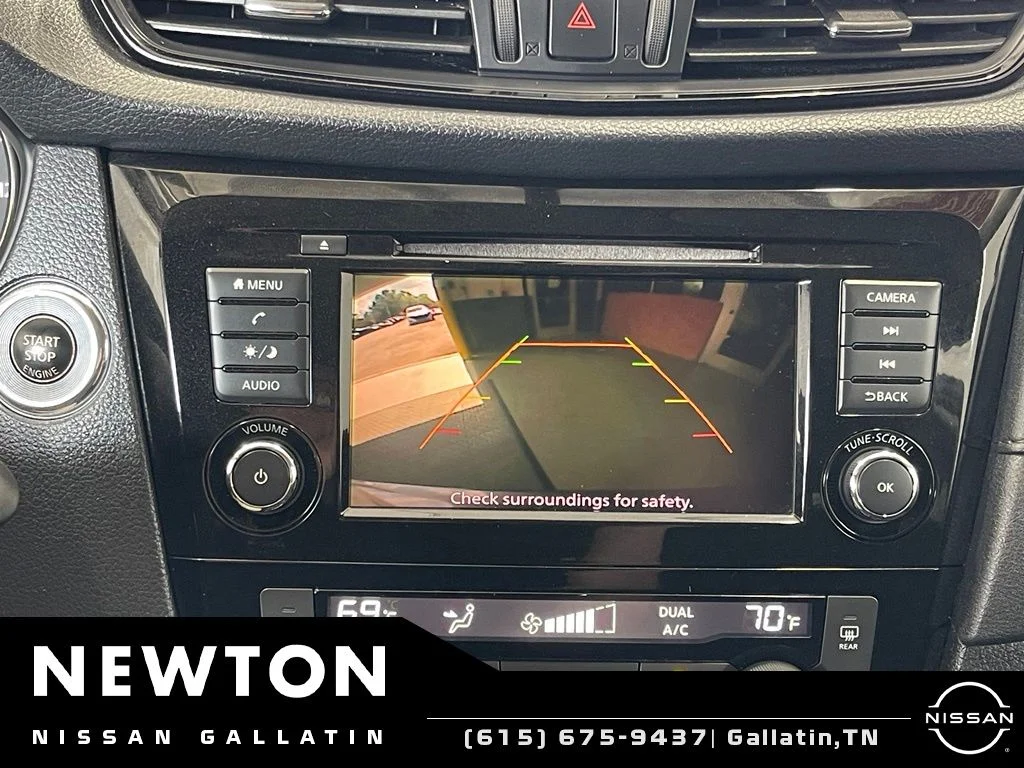 Used 2018 Gun Metallic Nissan SV image 7