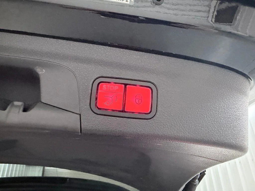Used 2023 Black Mercedes-Benz GLE 450 image 42