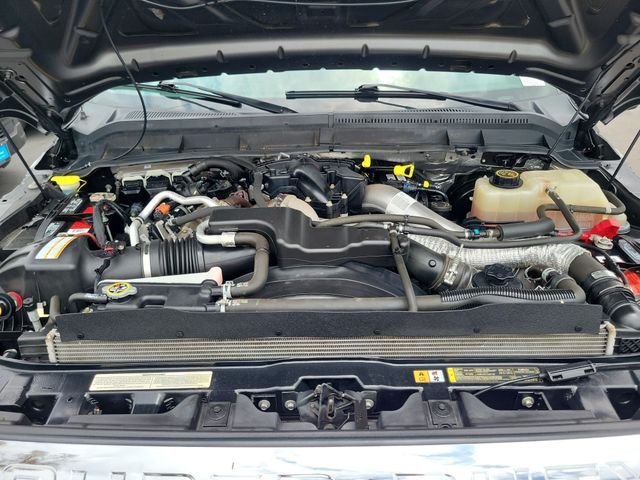 Used 2016 Magnetic Ford Lariat image 24