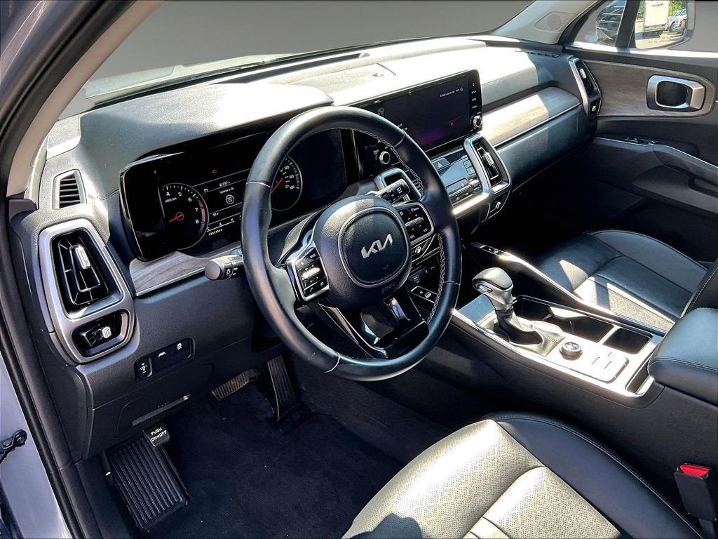 Used 2023 Silver Kia X-Line S image 14