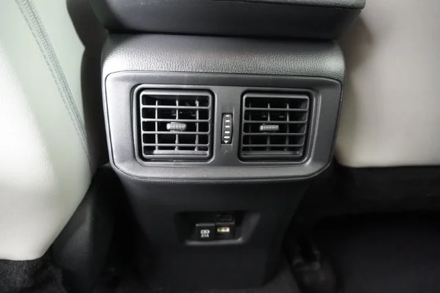 Used 2021 Blue Toyota XLE Premium image 35