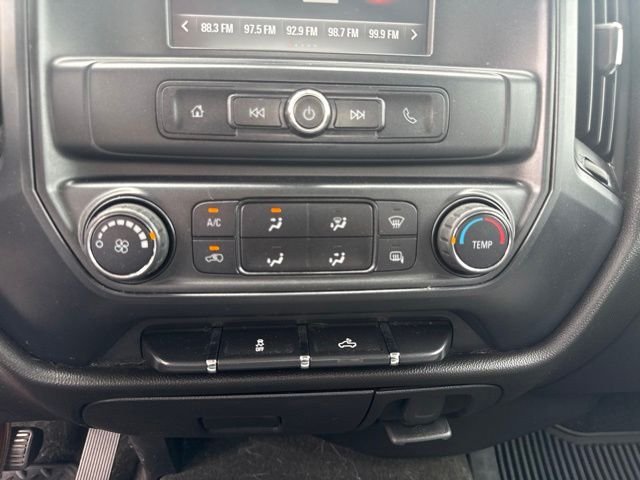 Used 2016 White GMC Base image 11