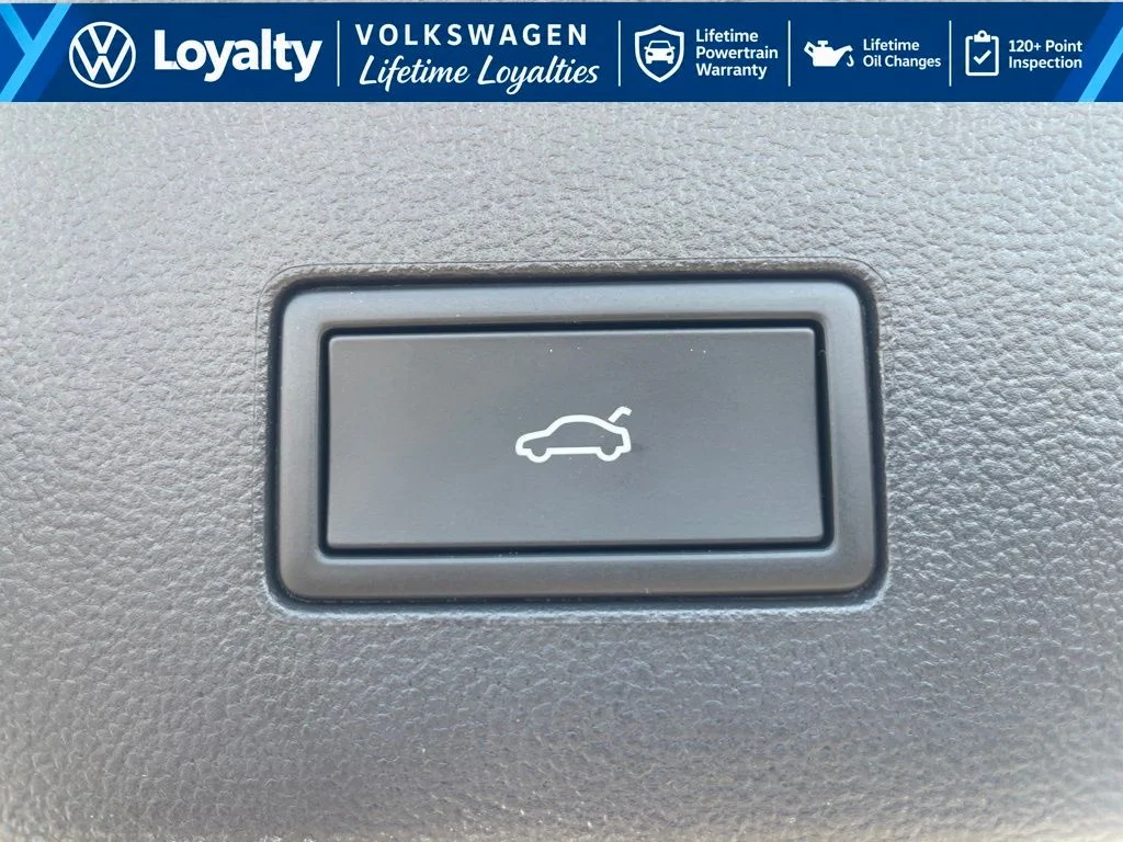 Used 2026 Green Volkswagen Peak Edition image 19