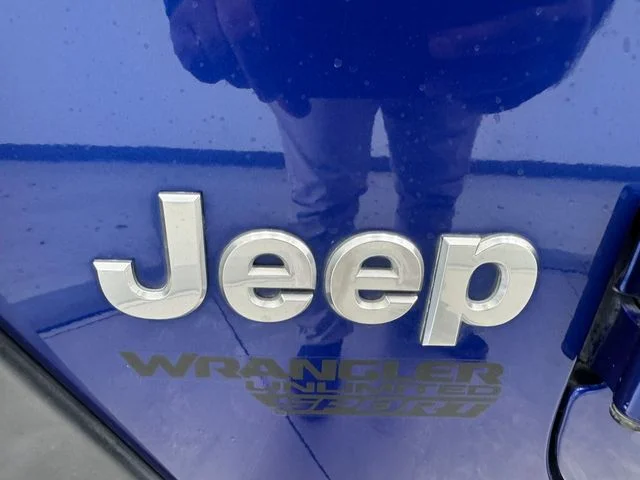 Used 2020 Ocean Blue Metallic Clearcoat Jeep Unlimited Sport S image 41