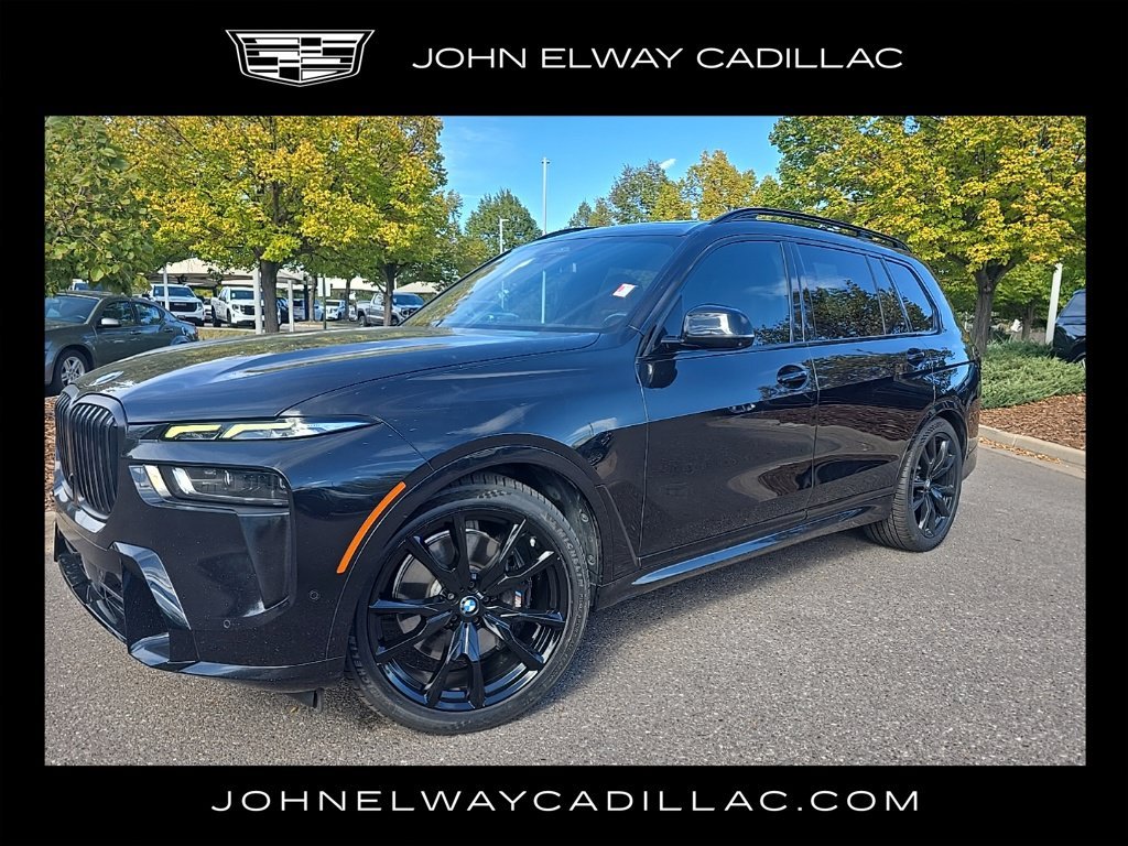 2023 BMW X7 40i