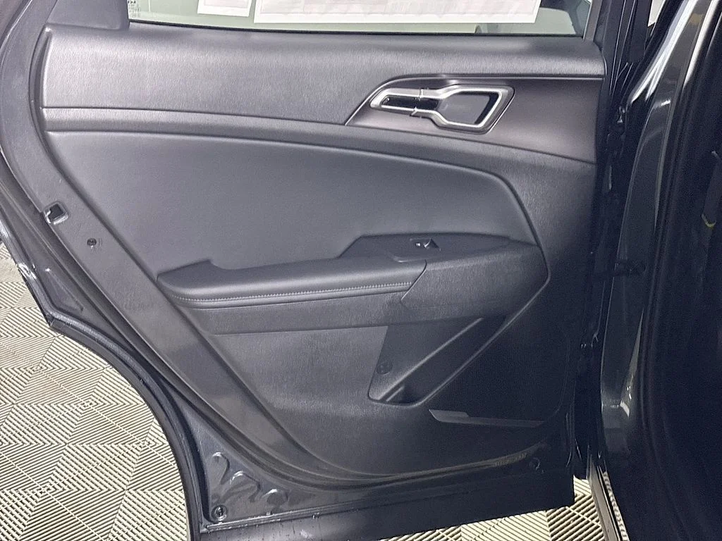 New 2026 Gravity Gray Kia EX image 18