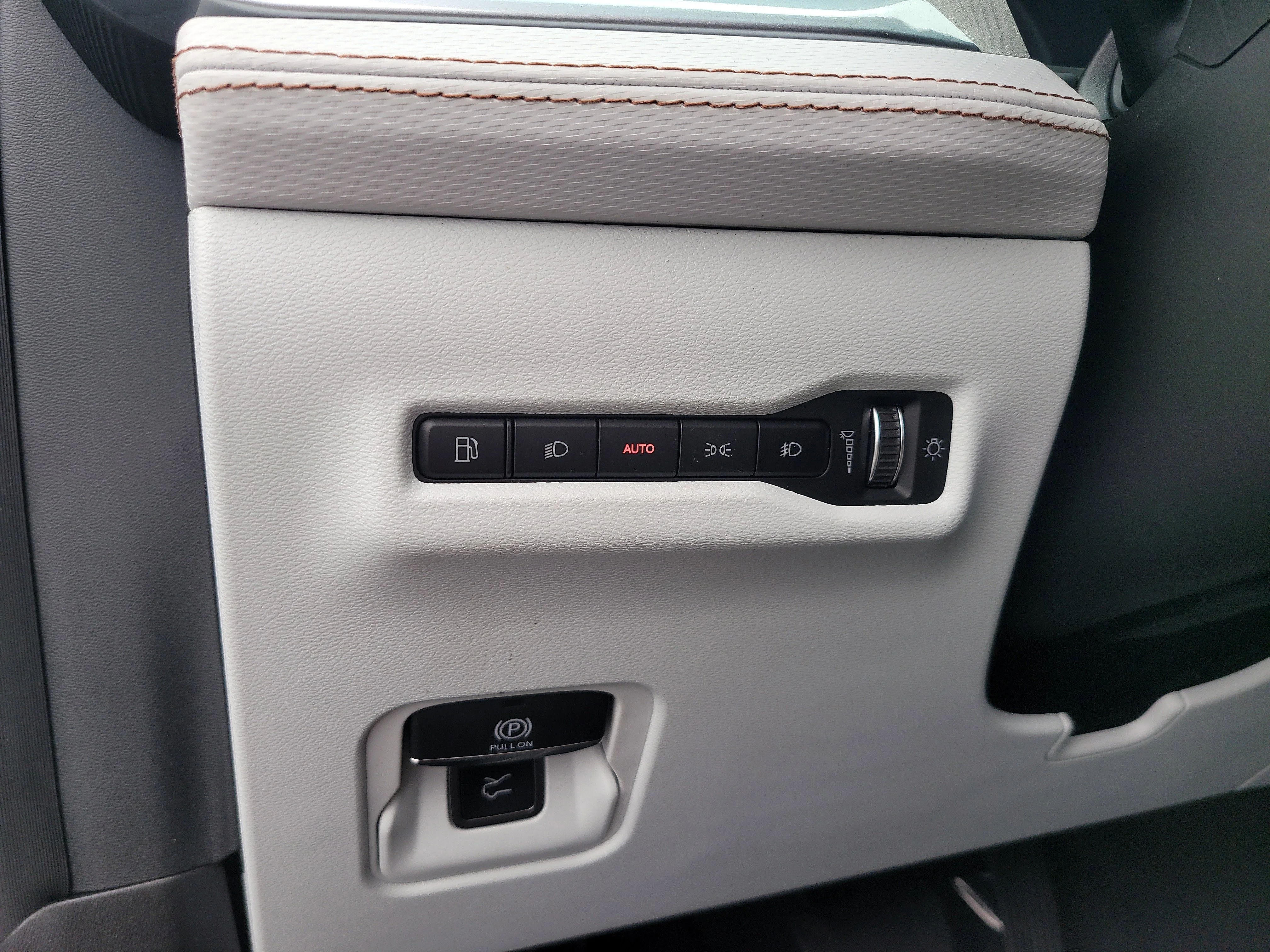 New 2026 Bright White Clearcoat Jeep Limited image 22